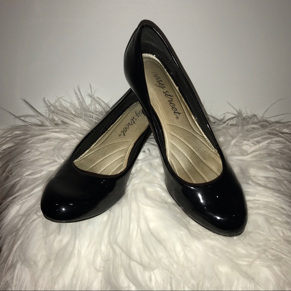 Patent Leather Dress Pumps